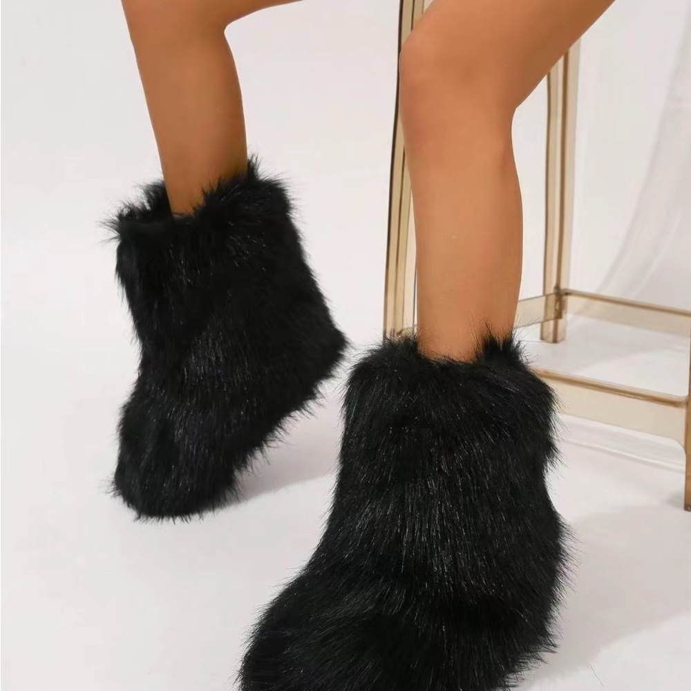 Women's Black Faux Fur Boots